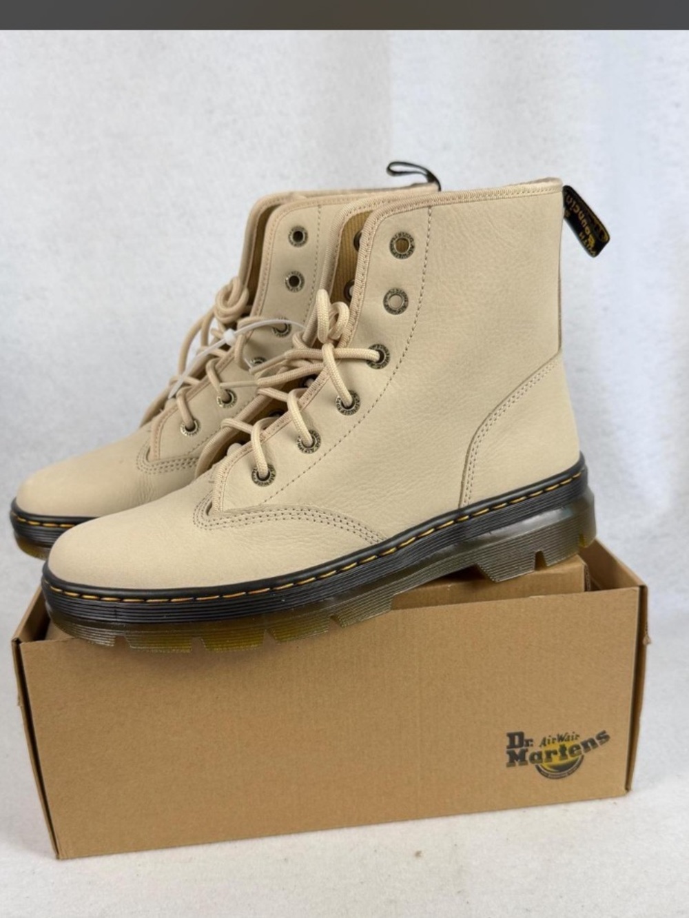 Dr. Martens Charlee Chukka  Women Parchment Beige Milled Nubuck new in box Sz 8